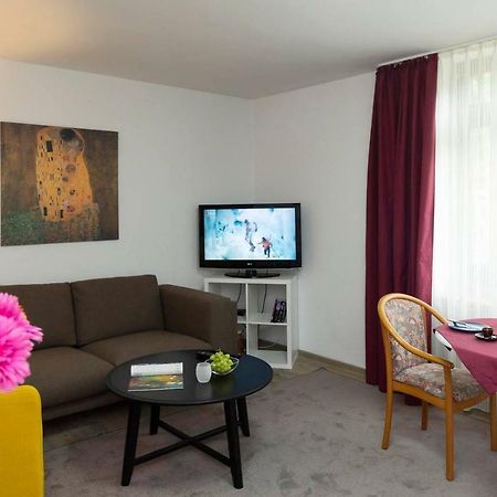 Blumenmeer Appartment Ober-Hambach Bagian luar foto