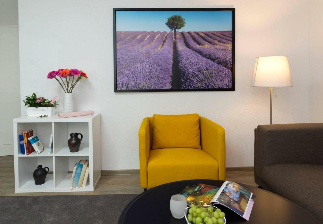 Blumenmeer Appartment Ober-Hambach Bagian luar foto