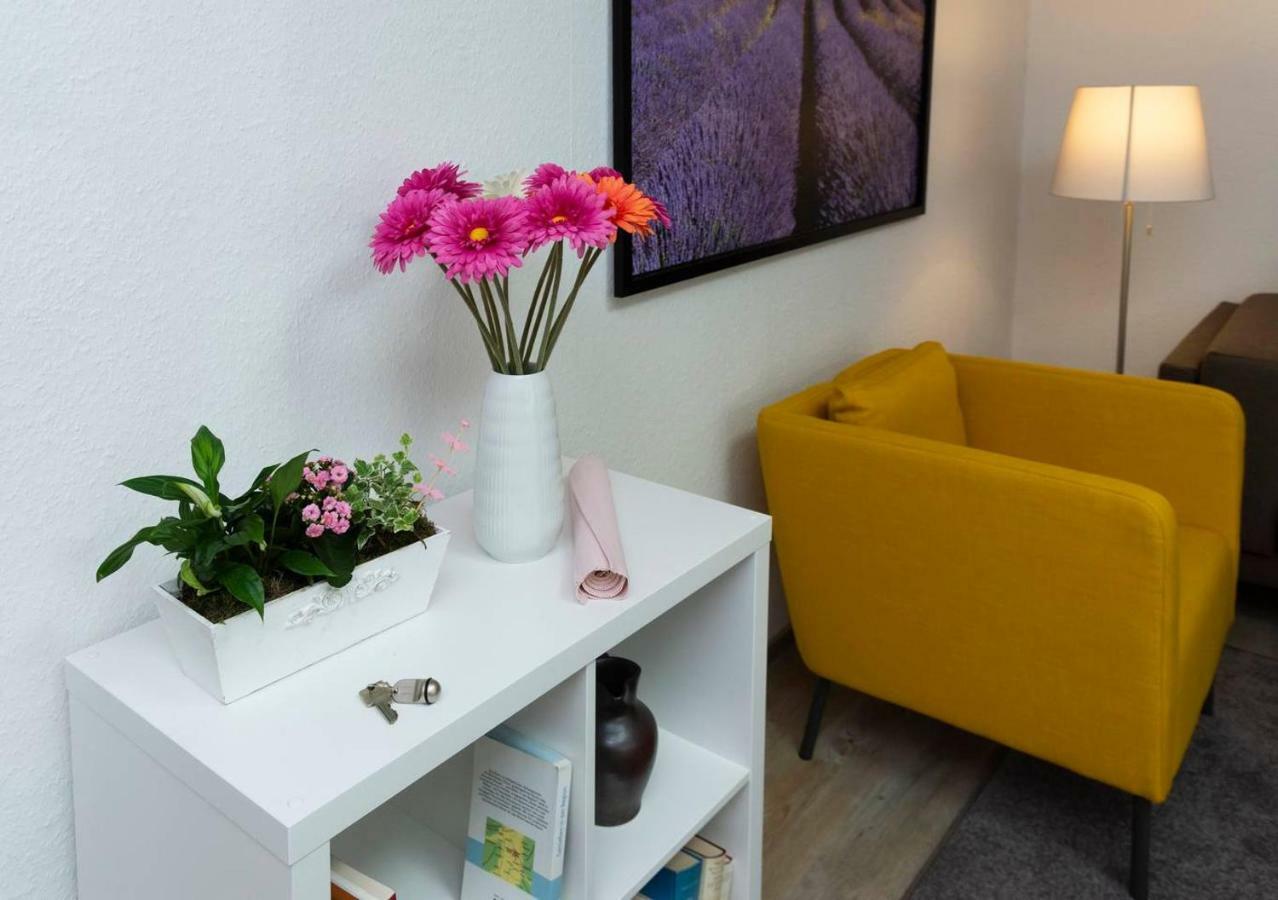 Blumenmeer Appartment Ober-Hambach Bagian luar foto